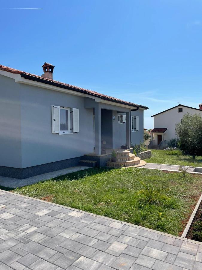 Holiday Home Mihaela Višnjan Exterior foto